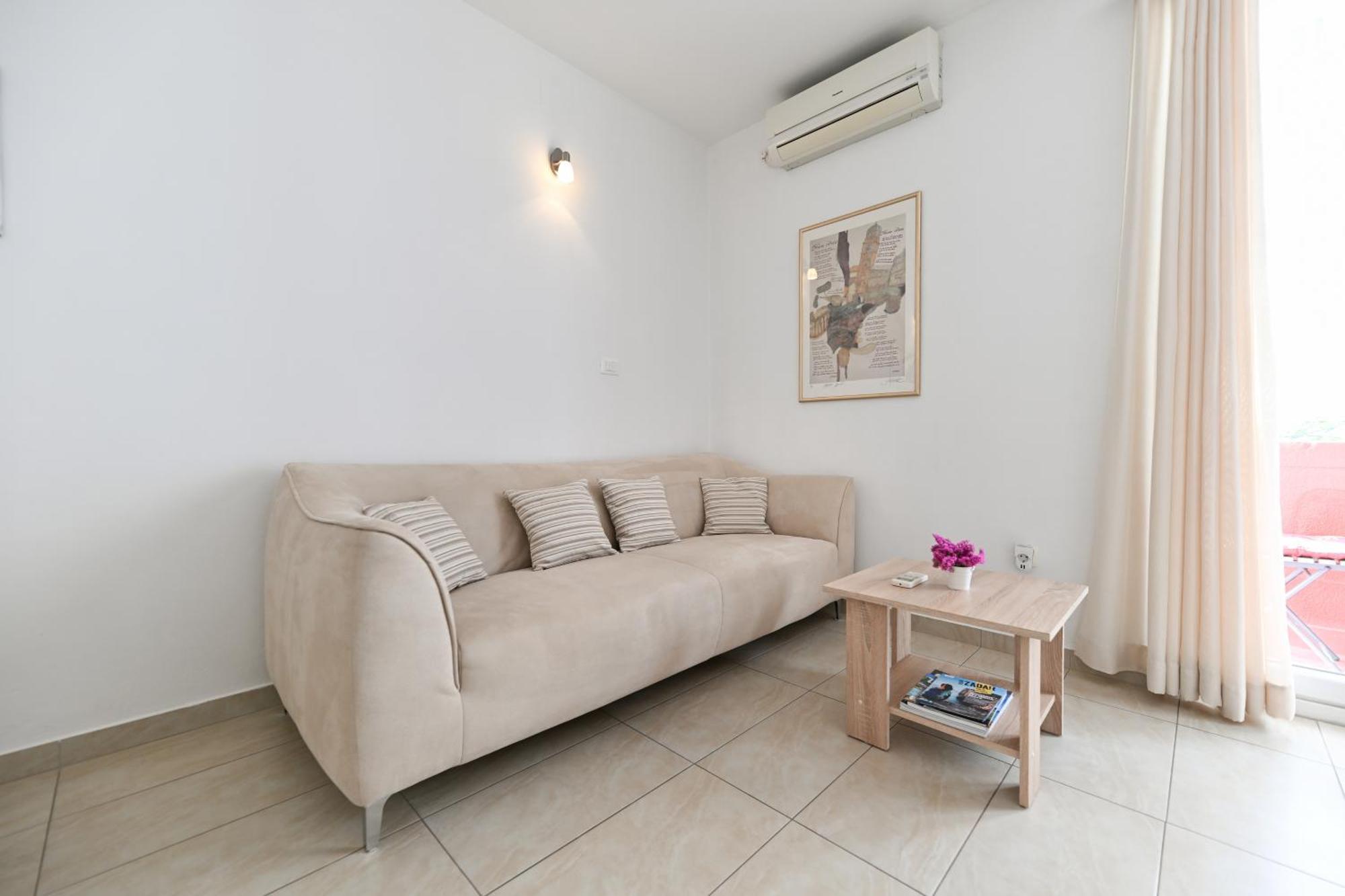 Near Zadar City Center Apartment With Free Parking And Air Condition In Each Room Exterior photo